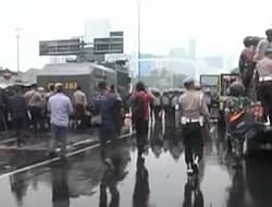 SITUASI TERKINI DEMO DI GEDUNG DPR RI