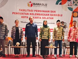 BAWASLU JAKARTA SELATAN GELAR PEMBINAAN DAN PENGUATAN KELEMBAGAAN, BAHAS EVALUASI DAN PROYEKSI PENGAWASAN MENUJU PEMILU 2029