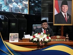DPRD DKI JAKARTA SAHKAN DUA PERDA STRATEGIS : PENGELOLAAN MILIK DAERAH DAN PENATAAN WILAYAH KECAMATAN – KELURAHAN