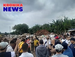 Kecamatan Kebayoran Lama Tindaklanjuti Aduan Jalan Bintaro Raya Penuh Tanah