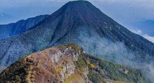 PENDAKIAN GUNUNG GEDE PANGRANGO DITUTUP