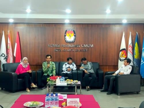 KPU Jakarta Selatan Gelar diskusi - Kronikanews