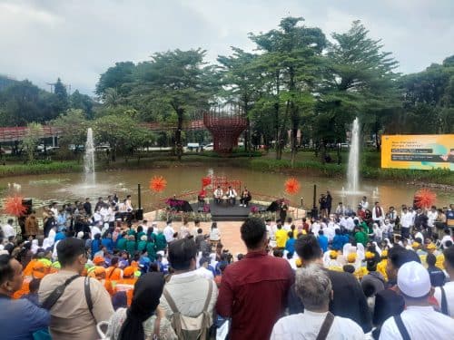 gubernur pramonoanung wujudkan jakarta sebagai ibu kota asean dengan 3 taman terintegrasi | Kronikanews.com