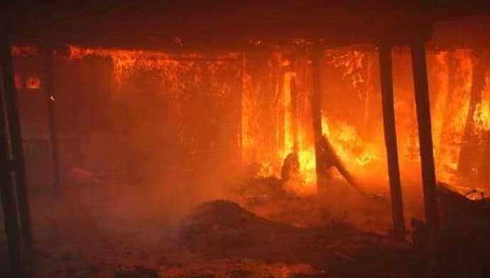 4 ruko fatmawati terbakar